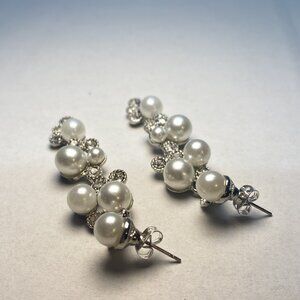 Pearl and Rhinestones Chandelier Drop Earings